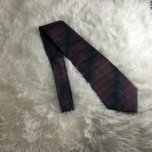 Kenneth Cole New York 100% Imported Silk Neck Tie - Picture 1 of 4